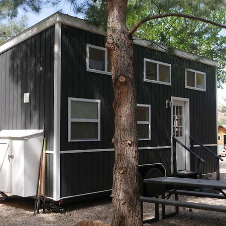 Hygge Tiny Home Hue-Gah Leeds Extérieur photo