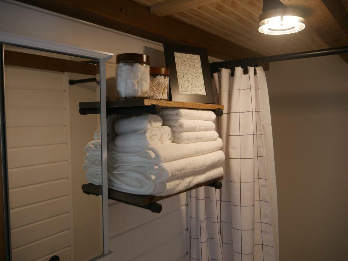 Hygge Tiny Home Hue-Gah Leeds Extérieur photo
